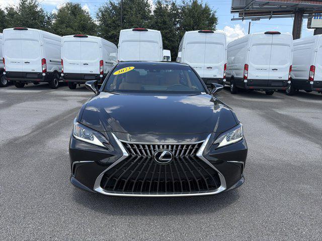 2023 Lexus ES 350 Base