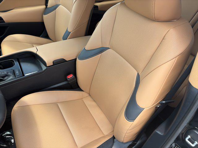2023 Lexus ES 350 Base