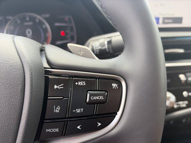 2023 Lexus ES 350 Base