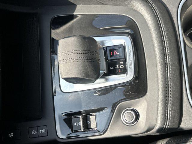 2022 Jaguar E-PACE SE P250 AWD Automatic