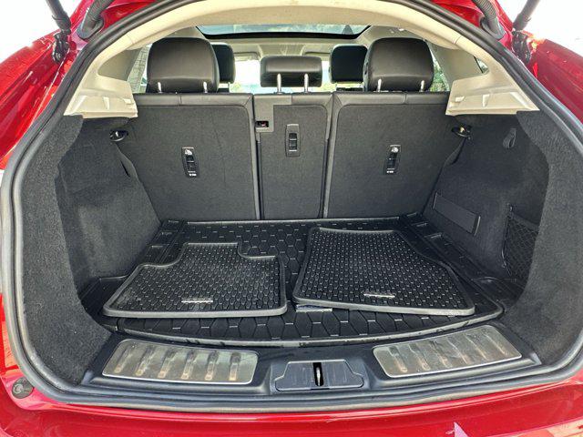 2022 Jaguar E-PACE SE P250 AWD Automatic
