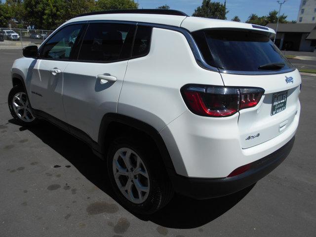 2024 Jeep Compass Latitude 4x4