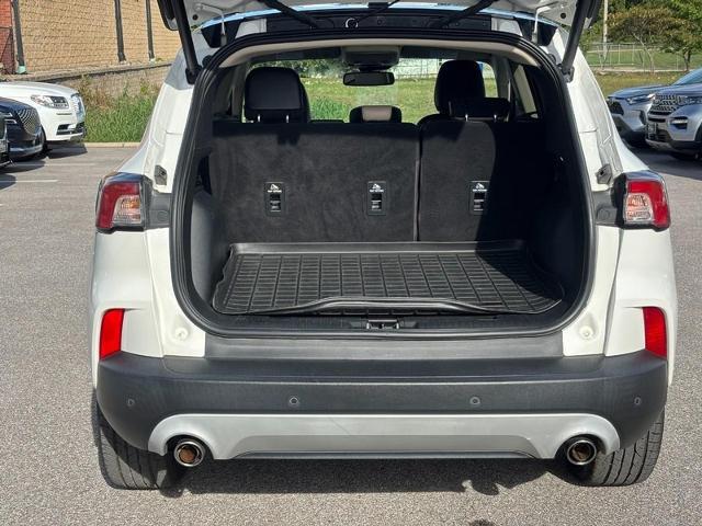 2020 Ford Escape Titanium Hybrid