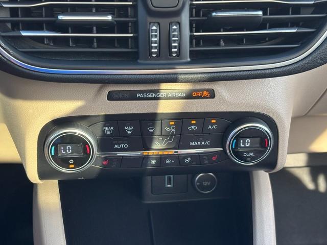 2020 Ford Escape Titanium Hybrid