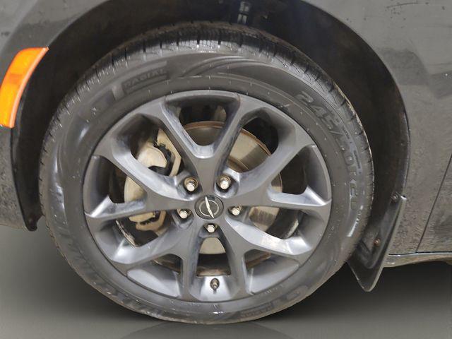2022 Chrysler Pacifica Touring L AWD