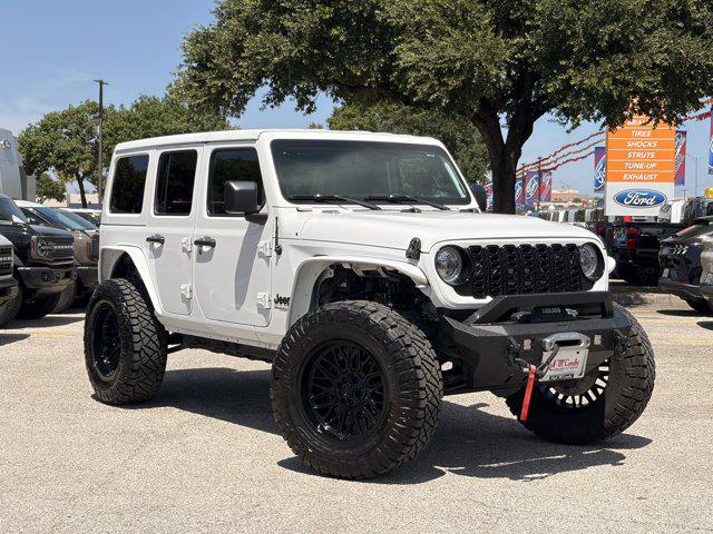 2020 Jeep Wrangler Sahara Altitude 4x4 for sale in San Antonio, TX