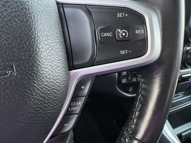 2023 Ram 1500 Big Horn Crew Cab 4x4 5'7" Box