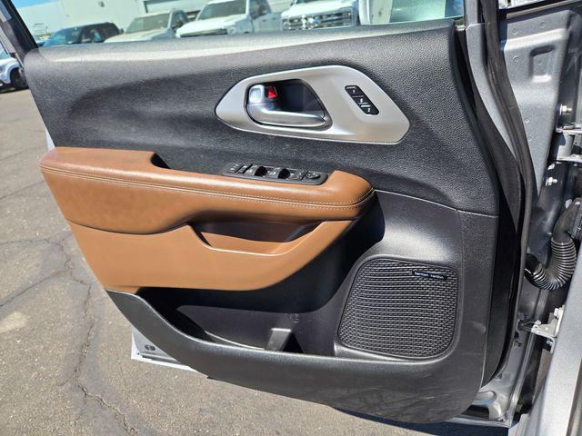 2021 Chrysler Pacifica Limited AWD