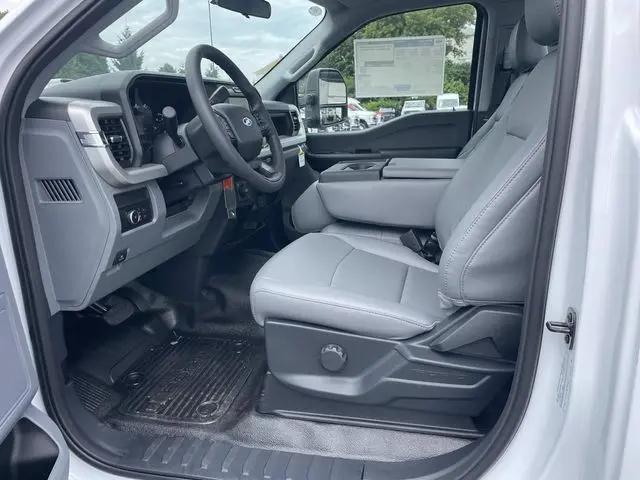 2026 Ford F-550 XL