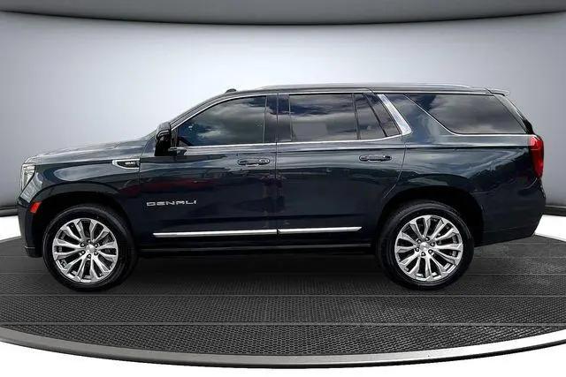 2021 GMC Yukon 4WD Denali