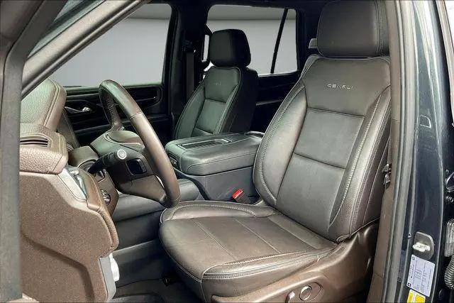2021 GMC Yukon 4WD Denali