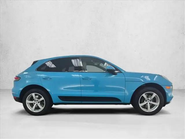 2020 Porsche Macan Macan