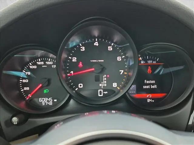 2020 Porsche Macan Macan
