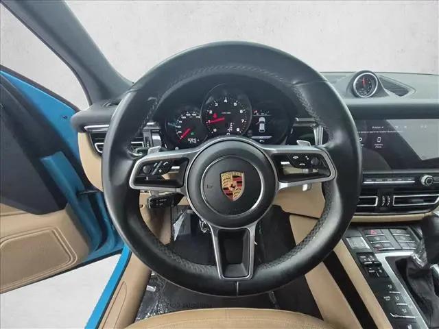 2020 Porsche Macan Macan
