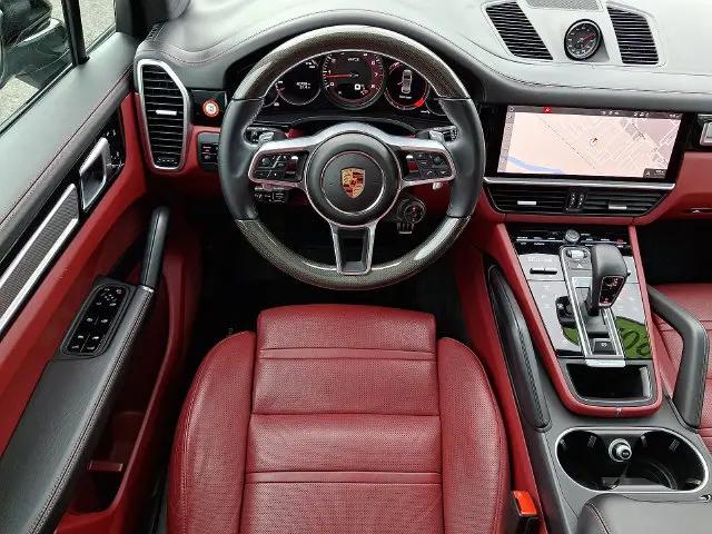 2021 Porsche Cayenne GTS