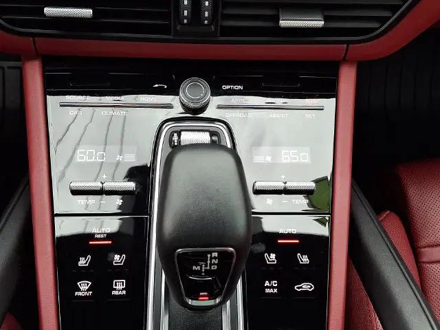 2021 Porsche Cayenne GTS