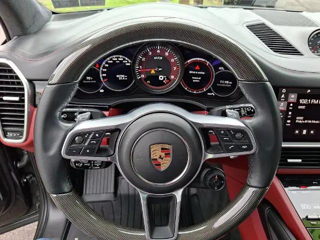 2021 Porsche Cayenne GTS
