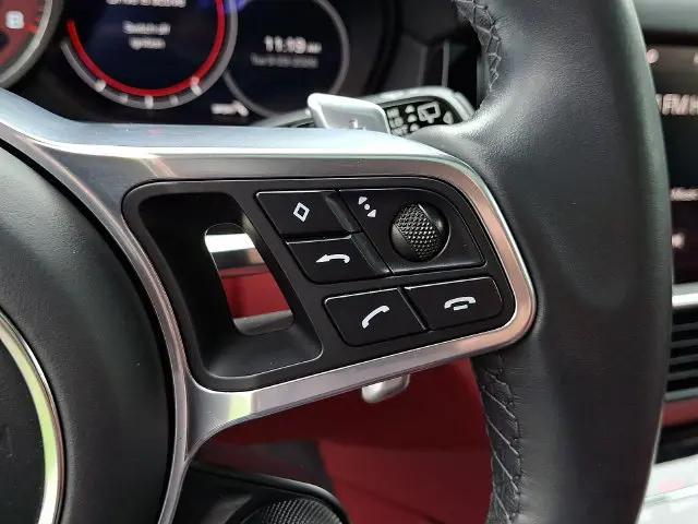 2021 Porsche Cayenne GTS
