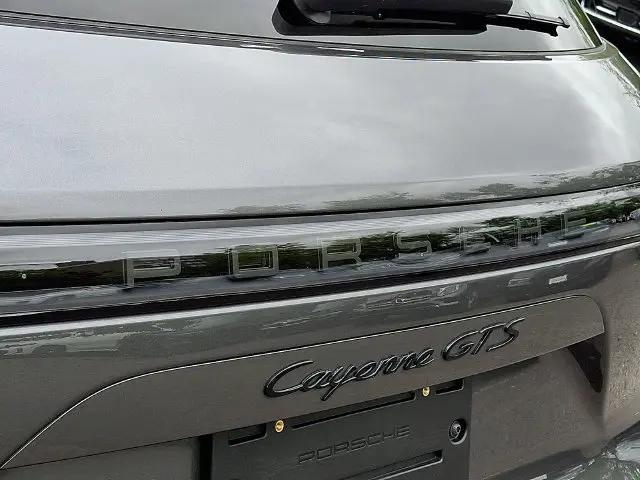 2021 Porsche Cayenne GTS
