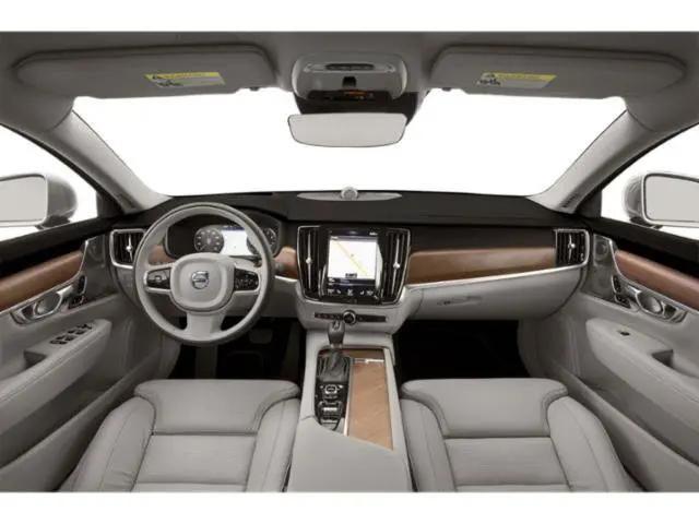 2018 Volvo S90 T5 Momentum