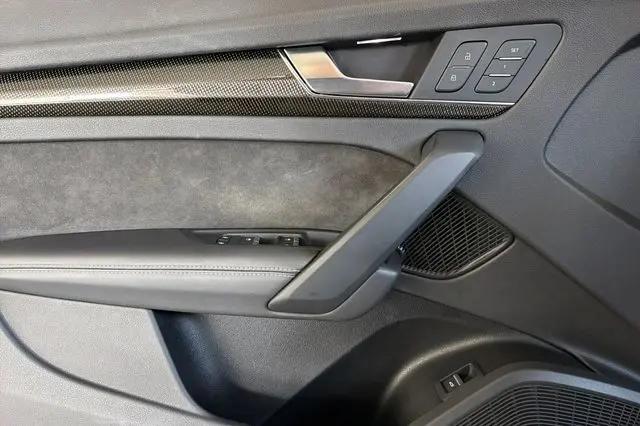 2020 Audi SQ5 Premium Plus TFSI quattro Tiptronic