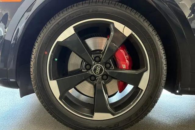 2020 Audi SQ5 Premium Plus TFSI quattro Tiptronic