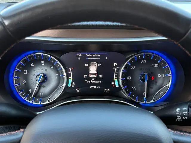 2017 Chrysler Pacifica Touring-L Plus
