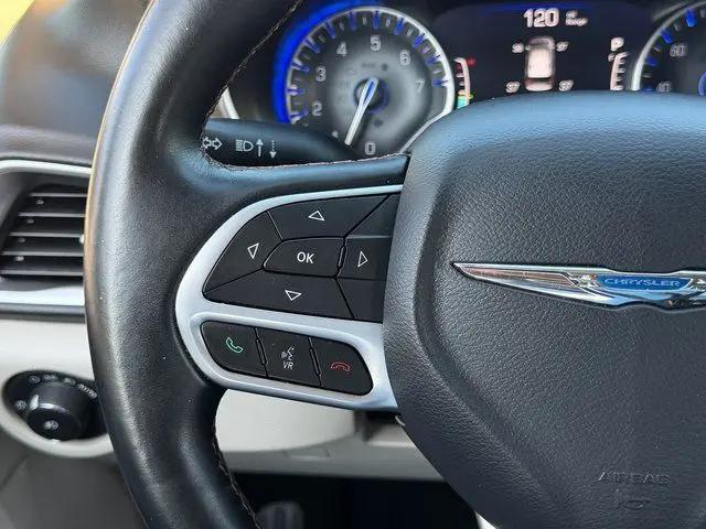 2017 Chrysler Pacifica Touring-L Plus
