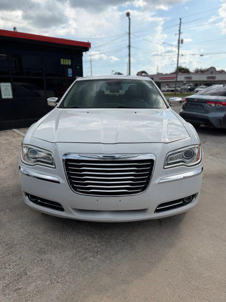 2011 Chrysler 300 300C