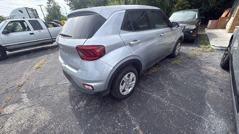 2020 Hyundai Venue SE