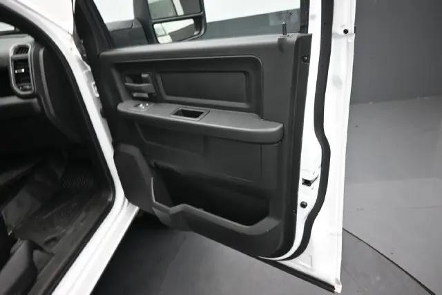 2026 Ram 3500 Tradesman/Big Horn