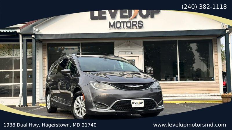 2018 Chrysler Pacifica Touring L for sale in Hagerstown, MD