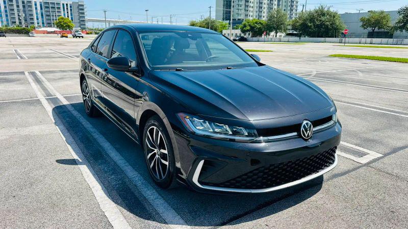 2025 Volkswagen Jetta 1.5T SE for sale in Miami, FL