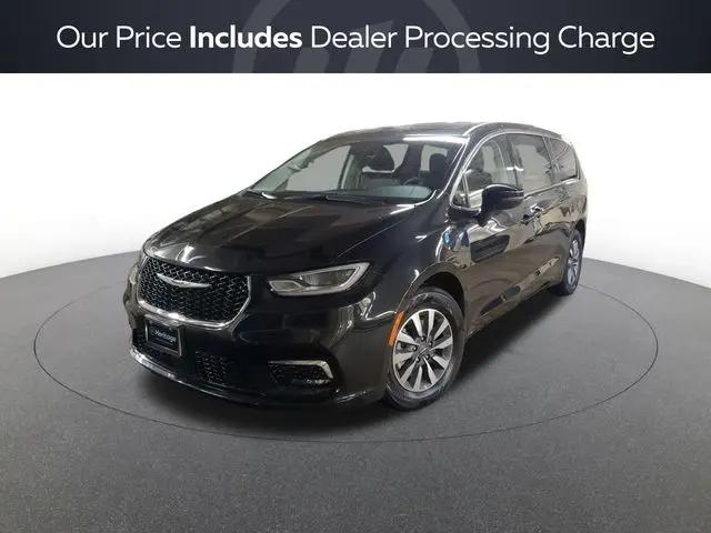 2023 Chrysler Pacifica Hybrid Touring L for sale in Towson, MD