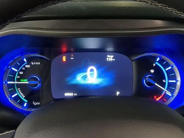 2023 Chrysler Pacifica Hybrid Touring L