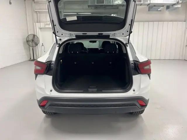 2026 Chevrolet Trax FWD LT