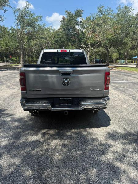 2019 Ram 1500 Big Horn/Lone Star Crew Cab 4x4 57 Box