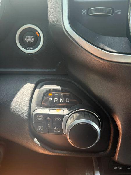 2019 Ram 1500 Big Horn/Lone Star Crew Cab 4x4 57 Box