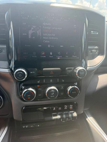 2019 Ram 1500 Big Horn/Lone Star Crew Cab 4x4 57 Box