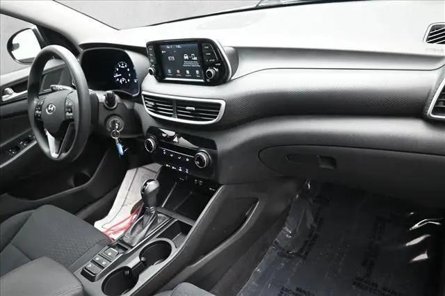 2021 Hyundai Tucson SE