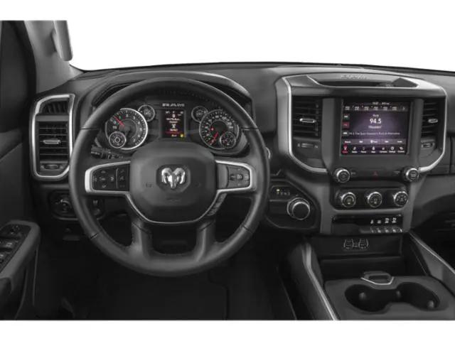 2020 Ram 1500 Big Horn Crew Cab 4x4 5'7" Box