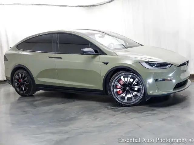 2023 Tesla Model X Standard Range