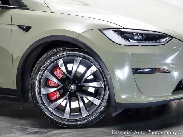 2023 Tesla Model X Standard Range