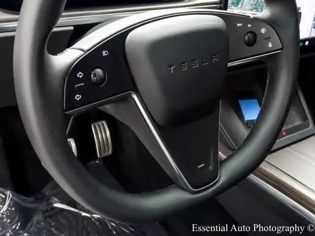 2023 Tesla Model X Standard Range