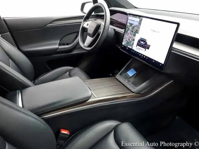 2023 Tesla Model X Standard Range