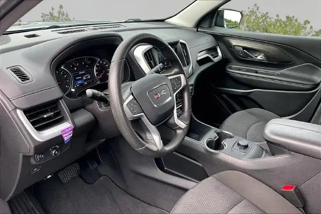 2024 GMC Terrain FWD SLE