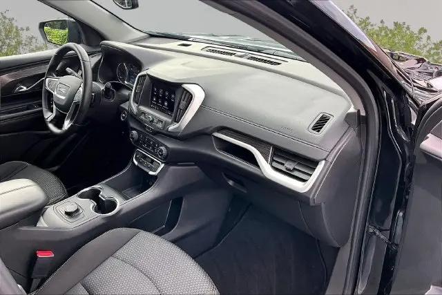 2024 GMC Terrain FWD SLE
