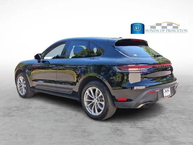 2023 Porsche Macan T