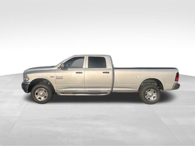 2018 RAM 3500 Tradesman Crew Cab 4x4 8 Box