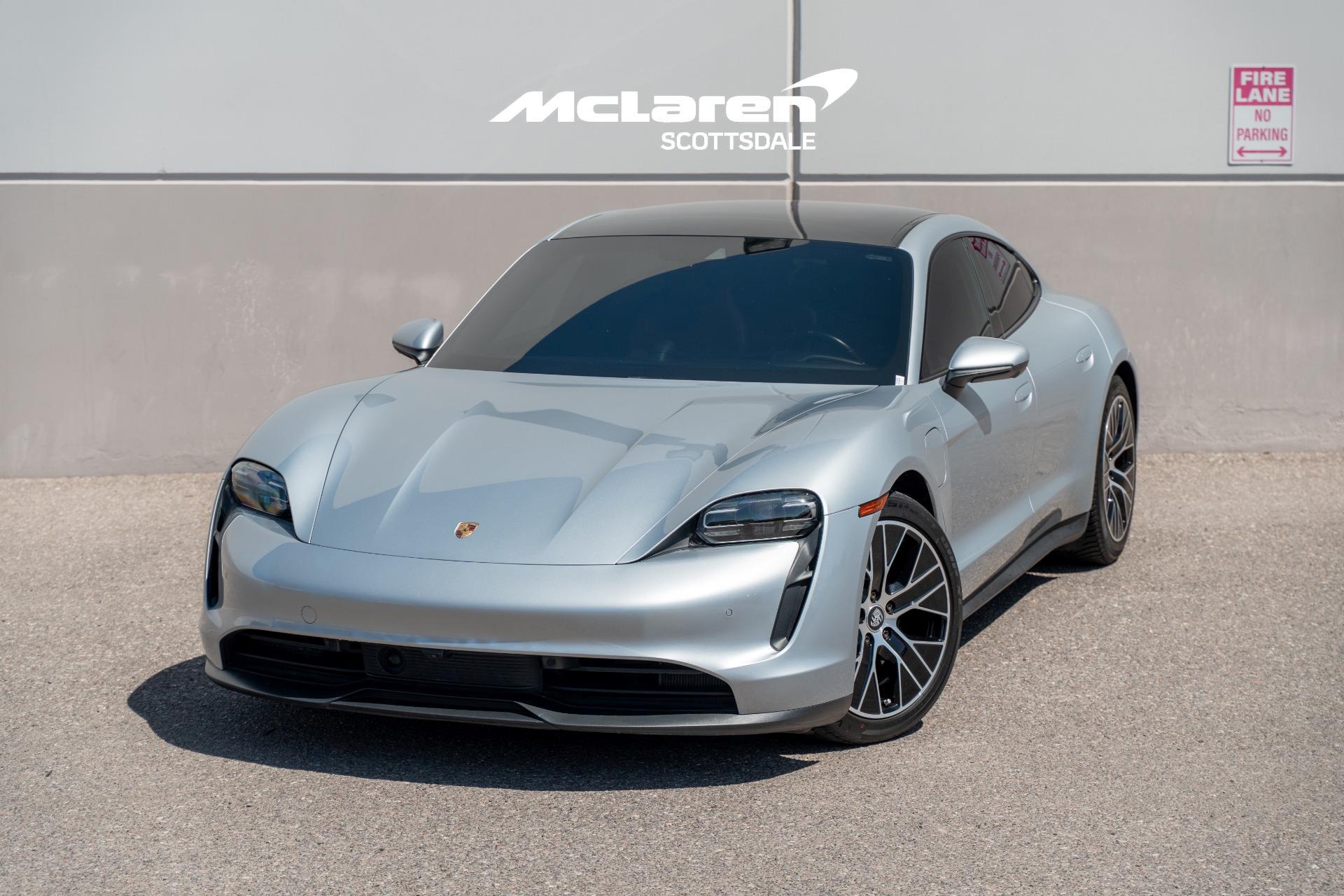 /2022 Porsche Taycan
